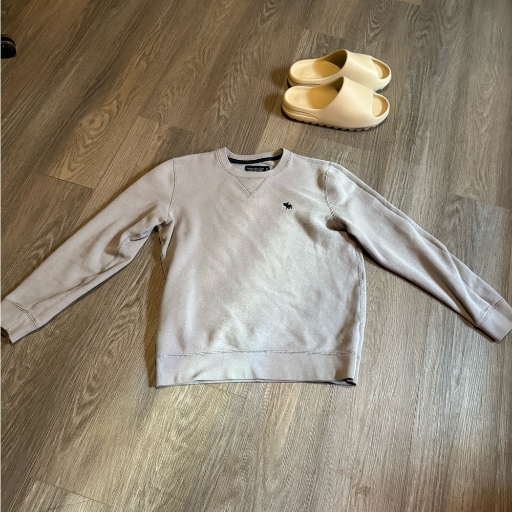 vintage high quality soft abercrombie grey crewneck